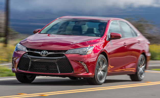 Free Stuff! 2017 Toyota Camry Adds More Equipment at No